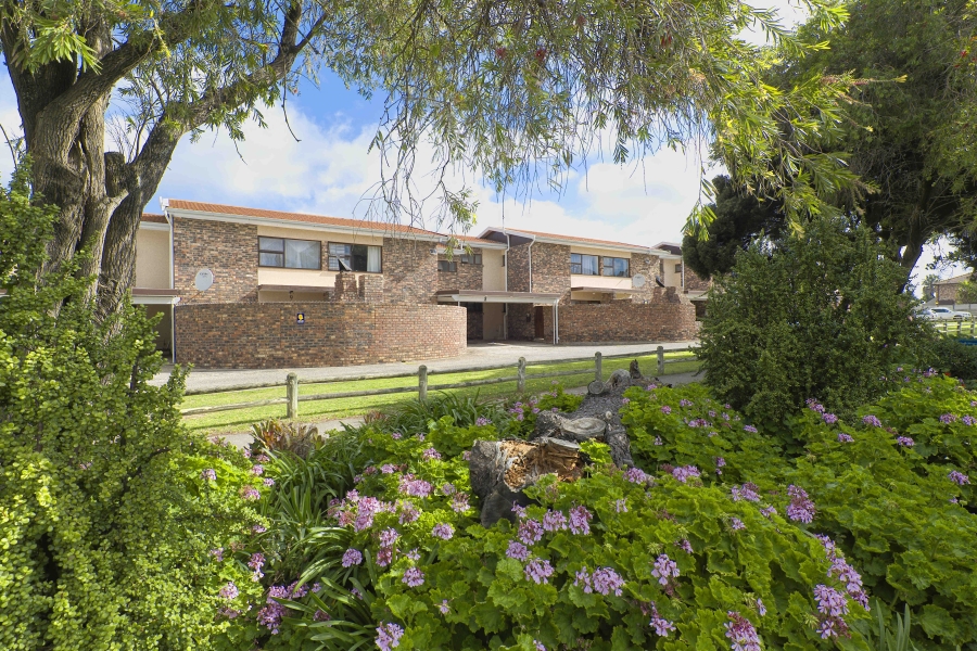 3 Bedroom Property for Sale in Kabega Park Eastern Cape